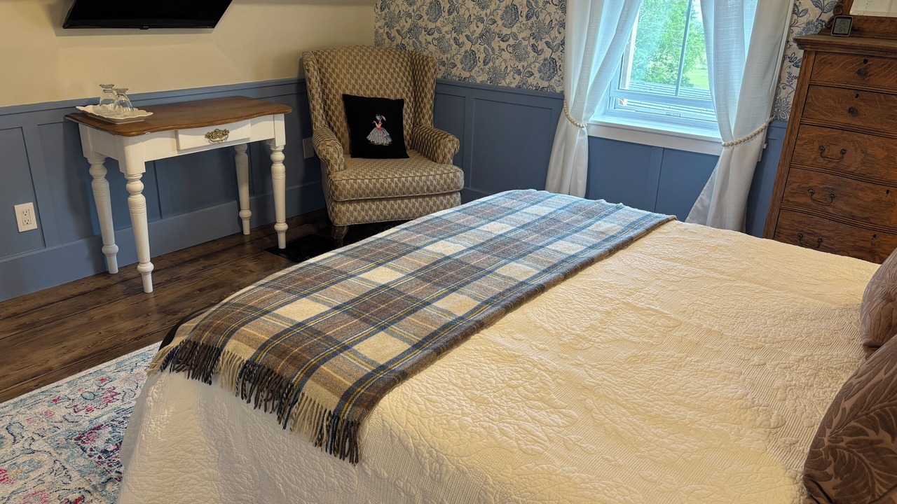 Photo of Bedroom in Aspy Bay
