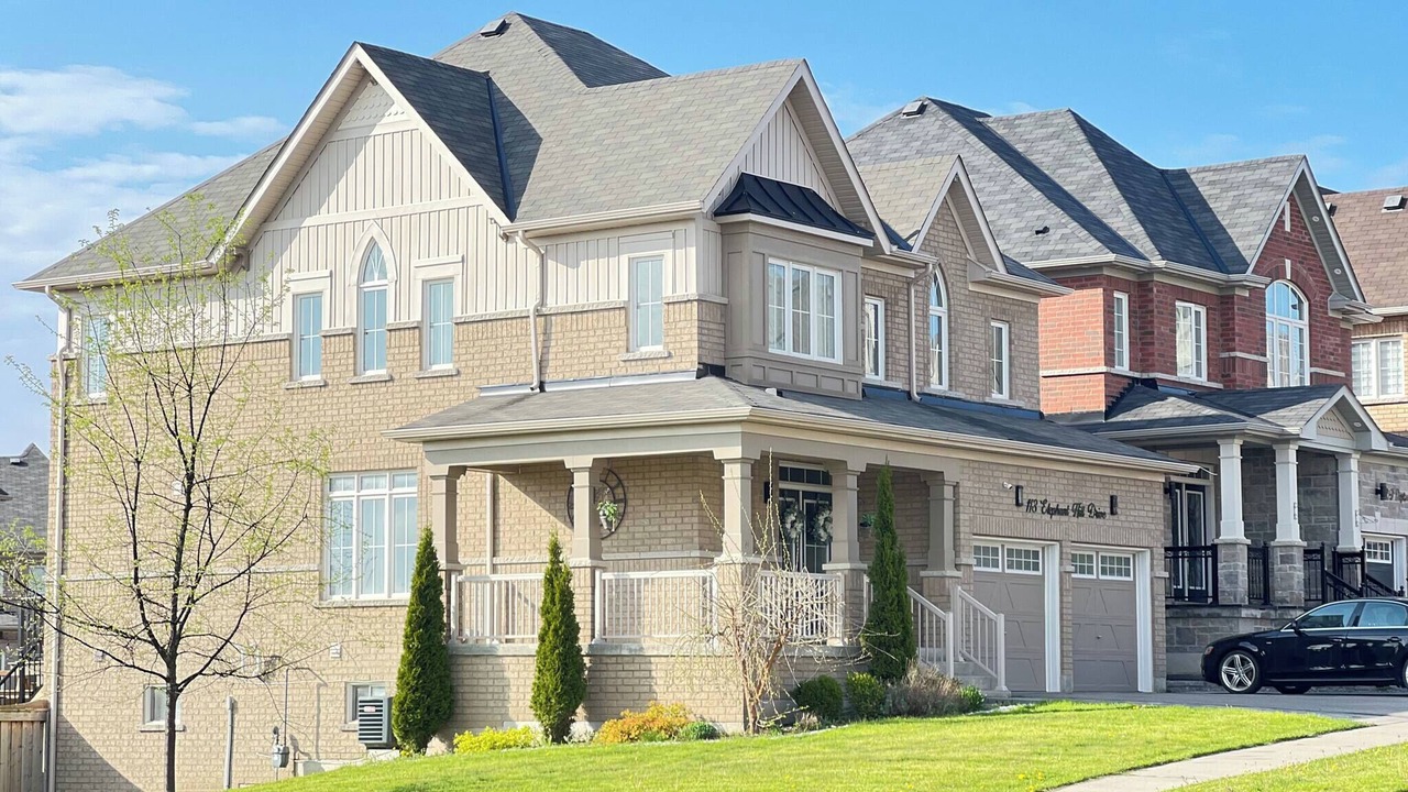 Photo of Outdoor in Bowmanville