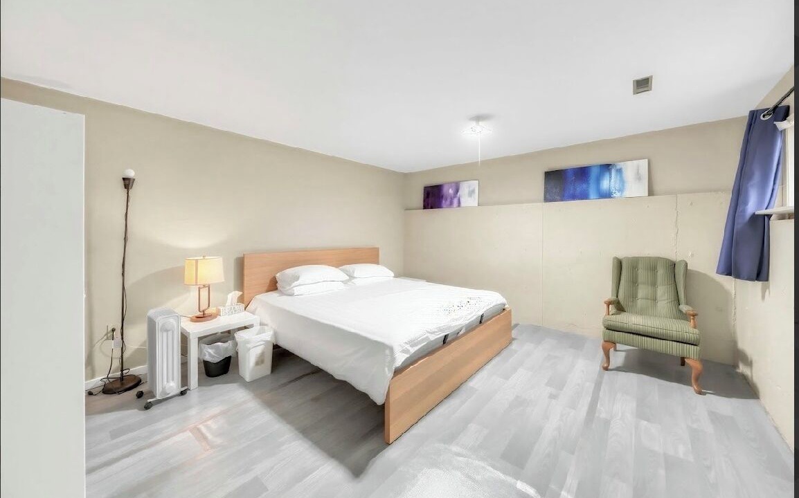 Photo of Bedroom in Delta
