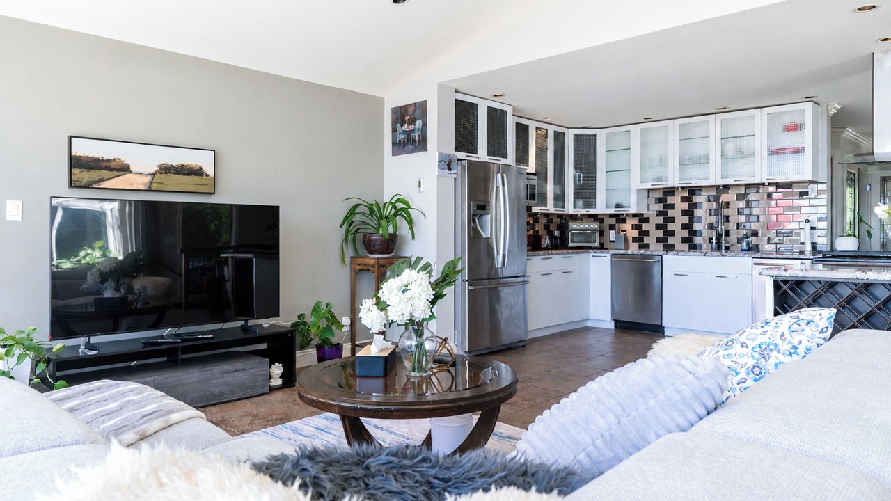 Photo of Livingroom in Newton