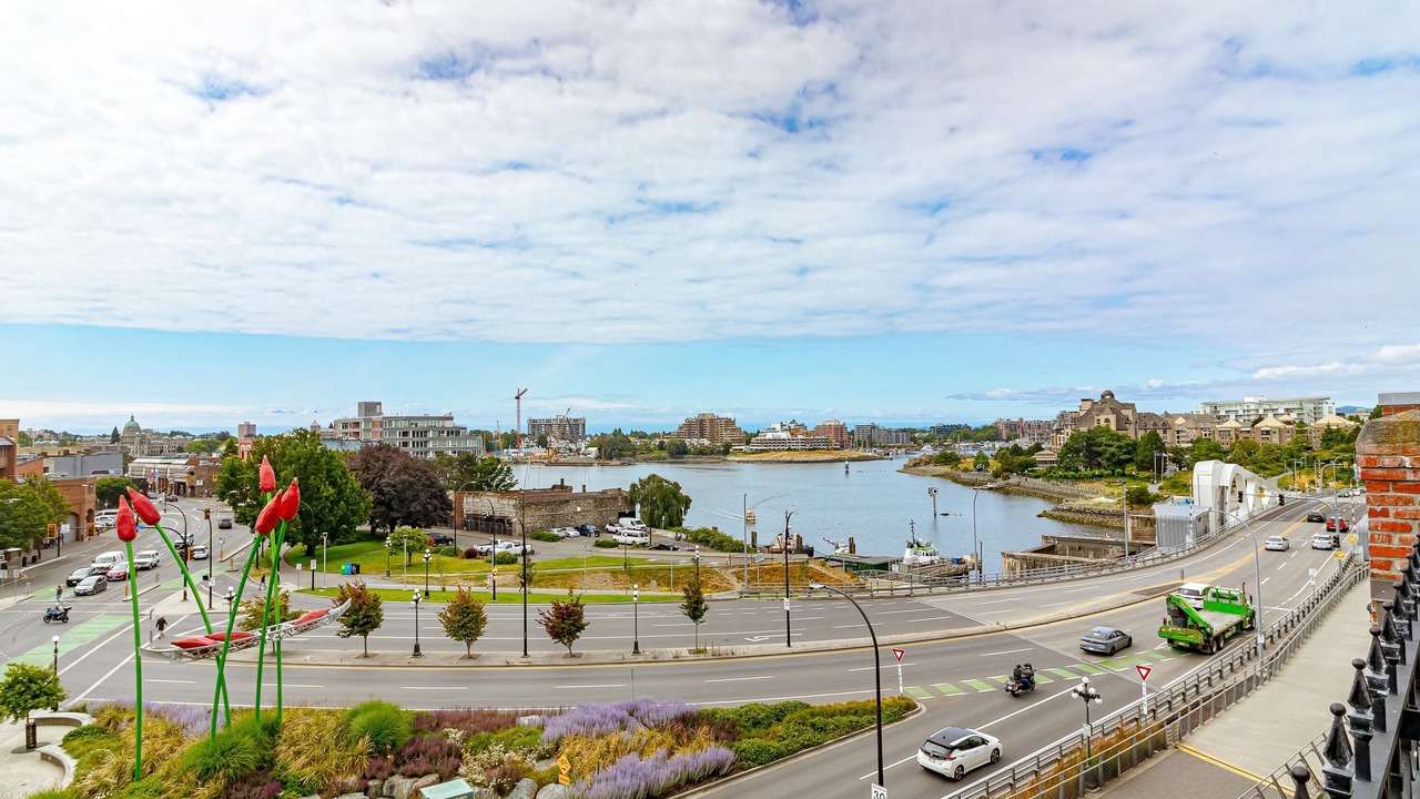 Photo of Others in Downtown Victoria