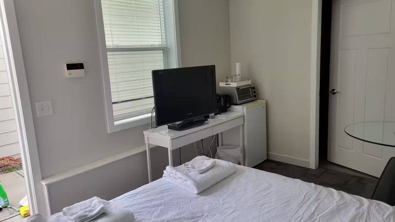 Photo of Bedroom in Westbank