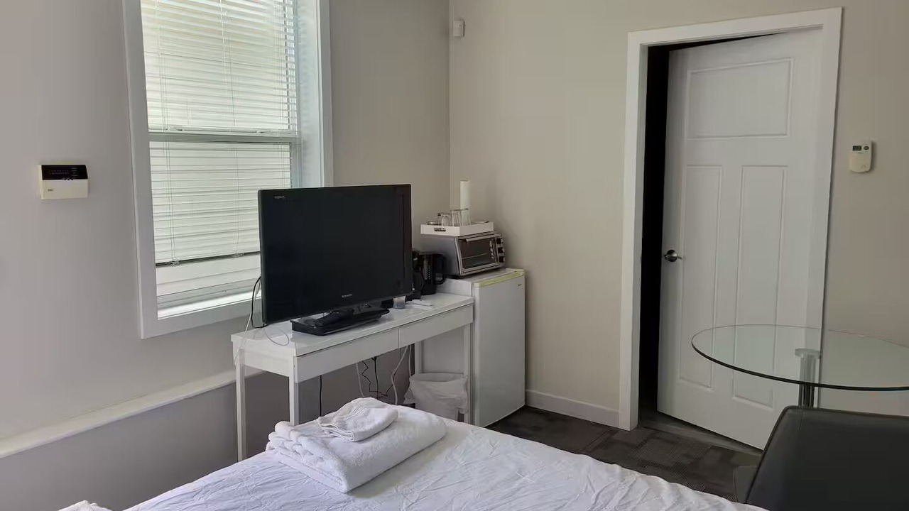 Photo of Bedroom in Westbank