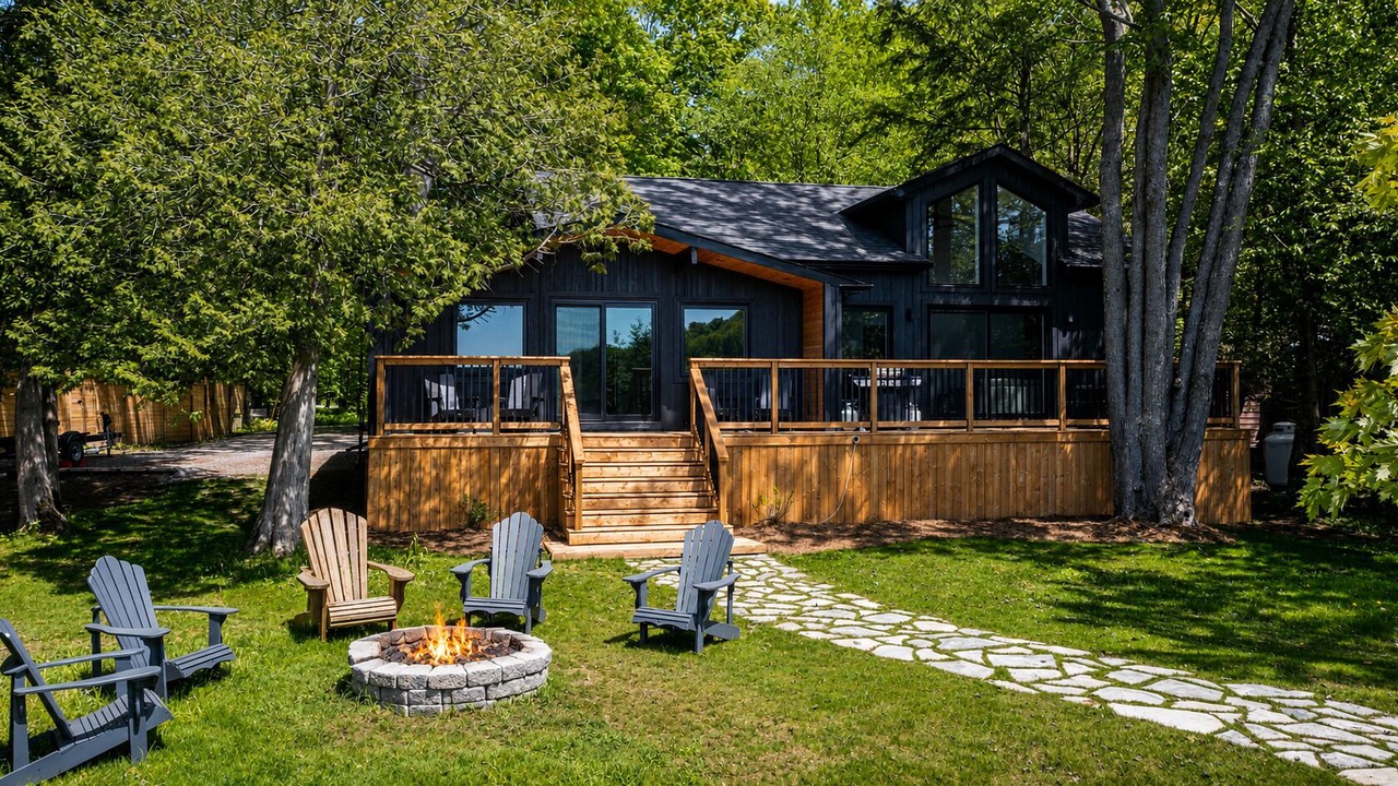 Photo of Patio Balcony in Utterson