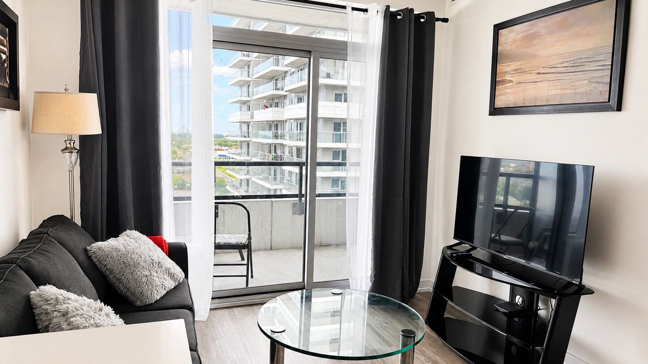 Photo of Livingroom in Pickering