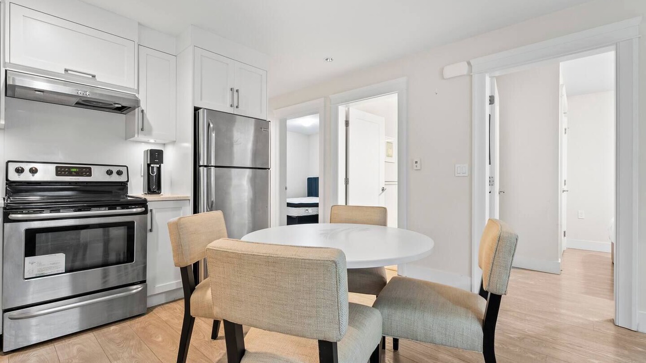 Photo of Kitchen in Riley Park-Little Mountain
