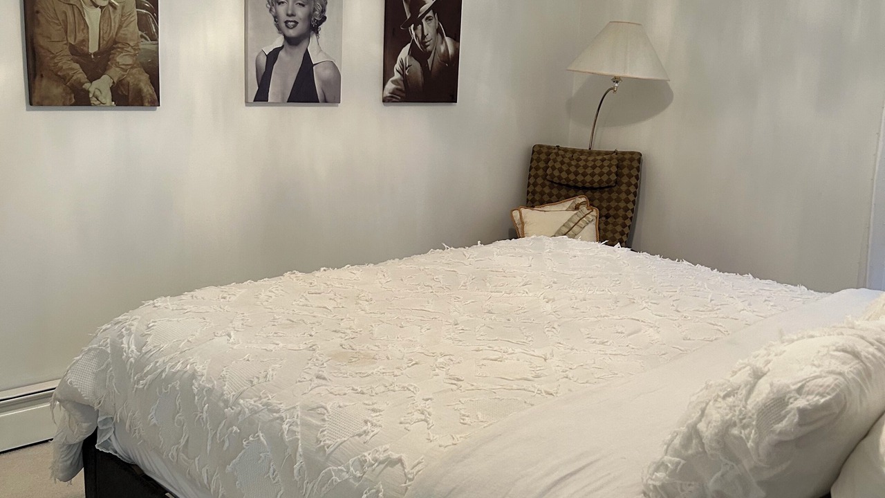 Photo of Bedroom in Okanagan-Similkameen