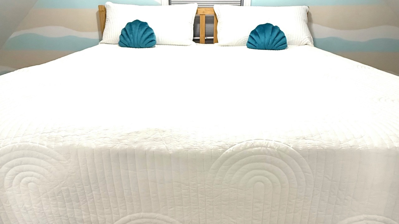 Photo of Bedroom in Petit-Etang