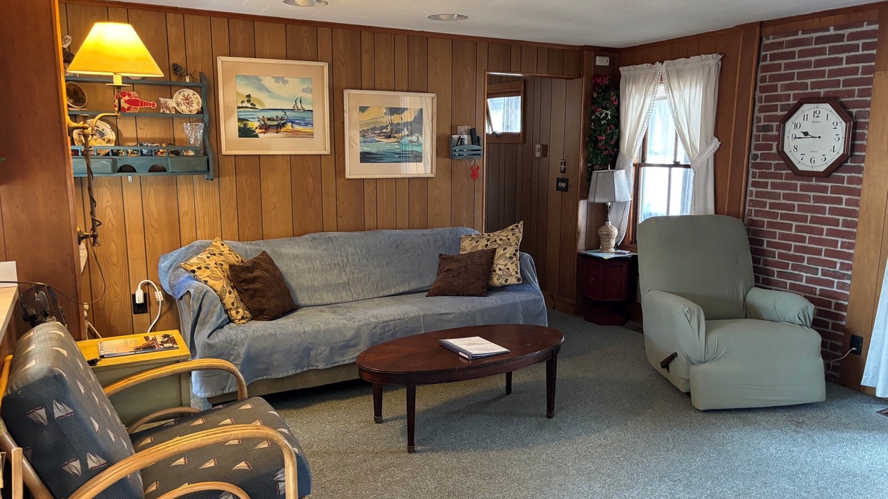 Photo of Livingroom in Camp Ellis