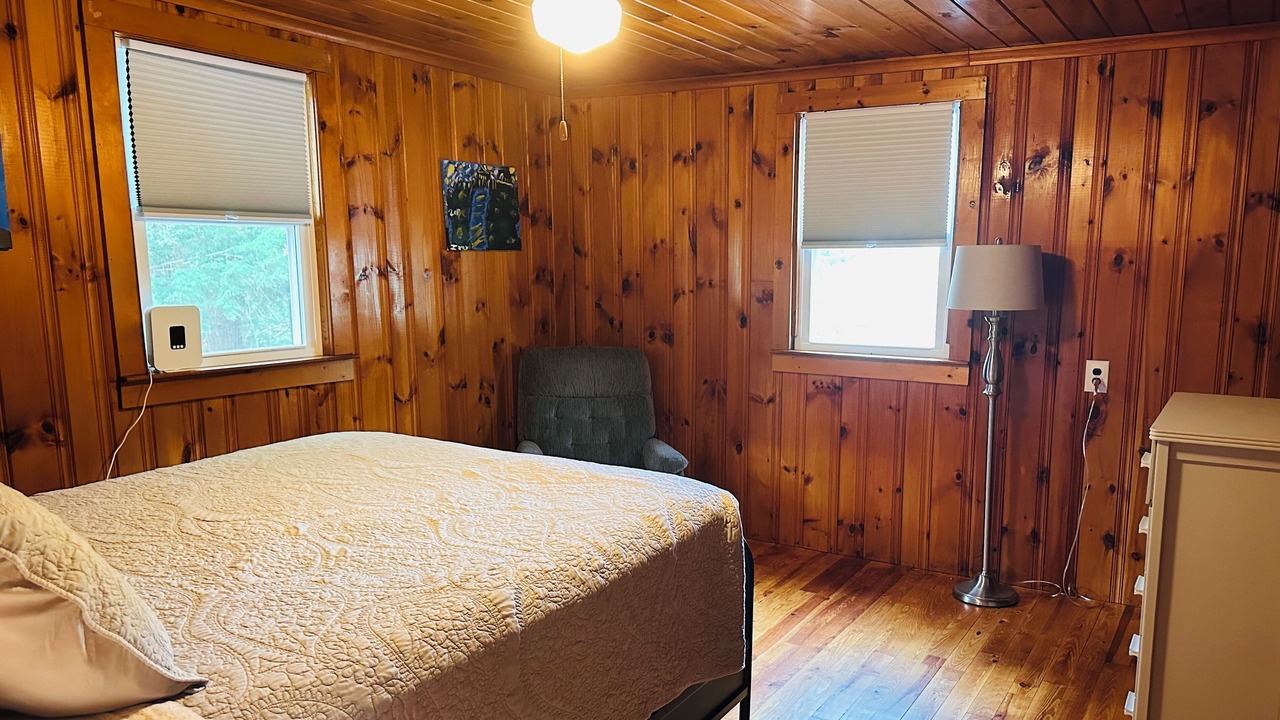 Photo of Bedroom in South Sanford