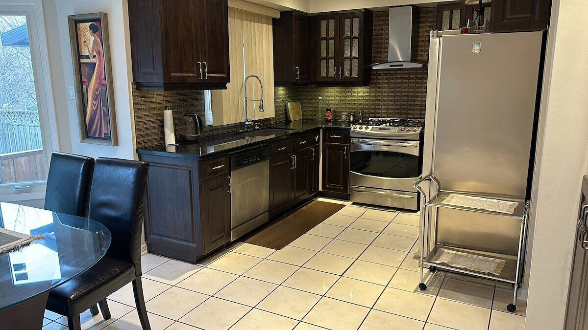 Photo of Kitchen in Hurontario