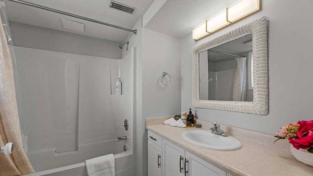 Photo of Bathroom in North Glenmore
