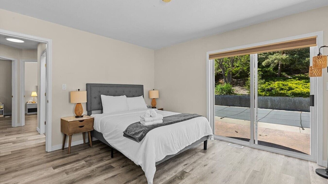 Photo of Bedroom in North Glenmore