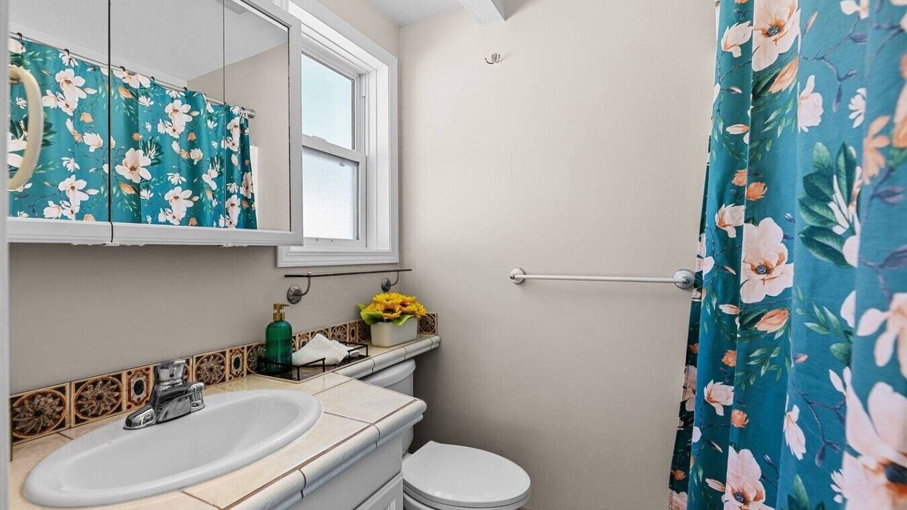 Photo of Bathroom in North Glenmore