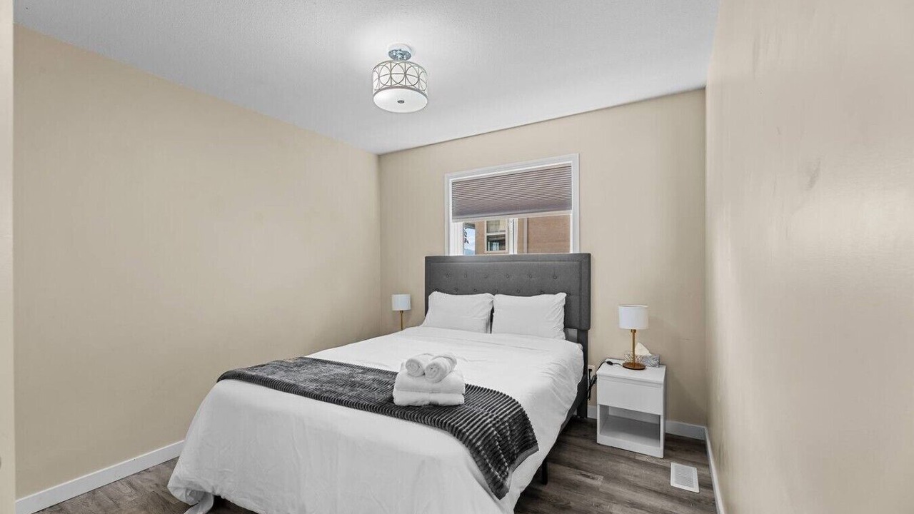Photo of Bedroom in North Glenmore