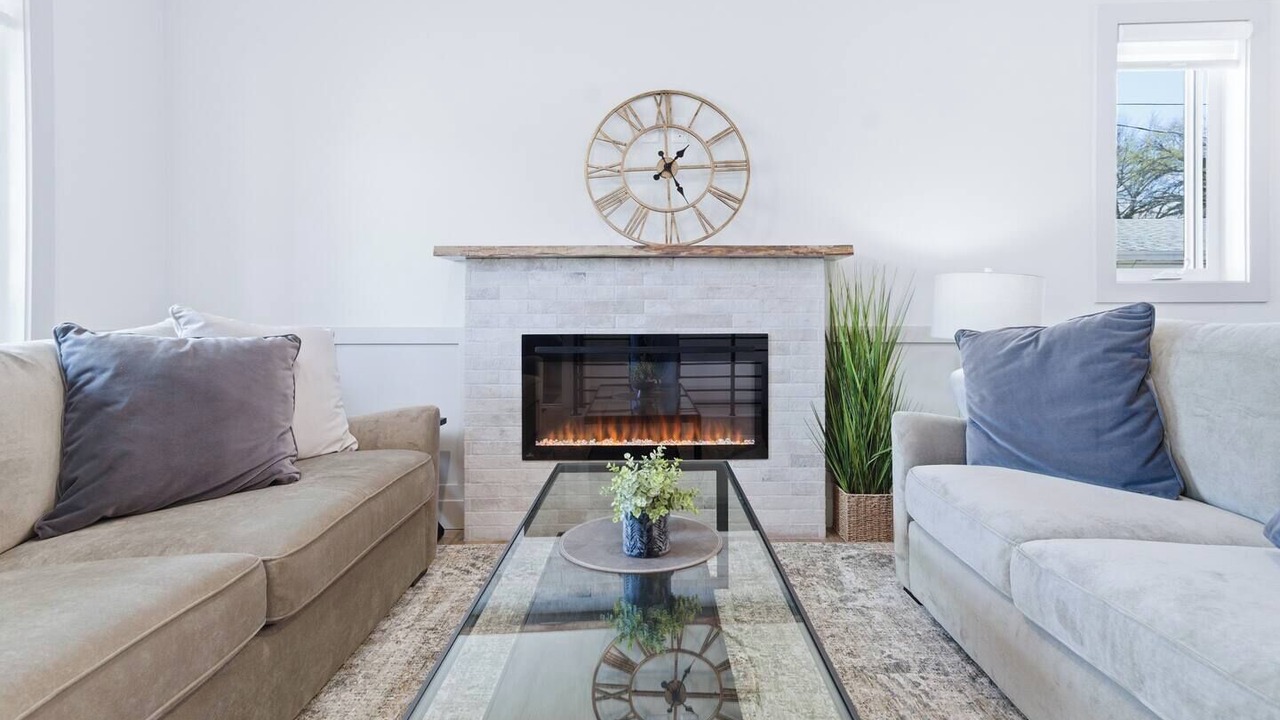 Photo of Livingroom in Lacombe