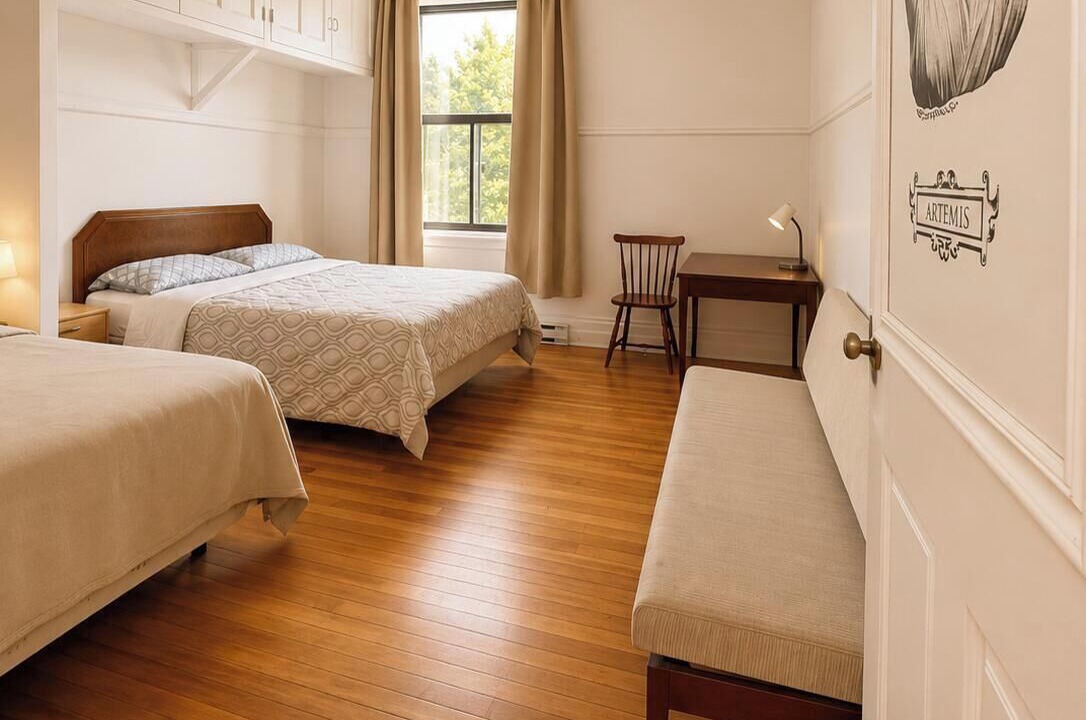 Photo of Bedroom in Little Burgundy