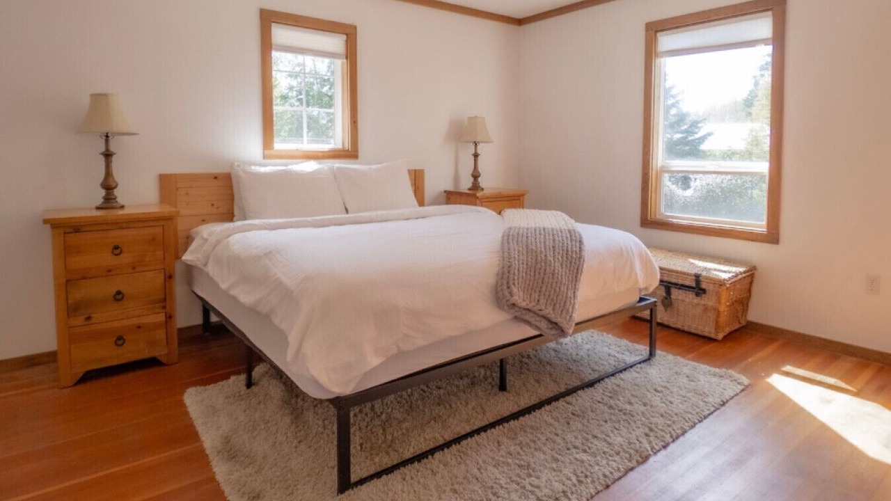 Photo of Bedroom in Ucluelet