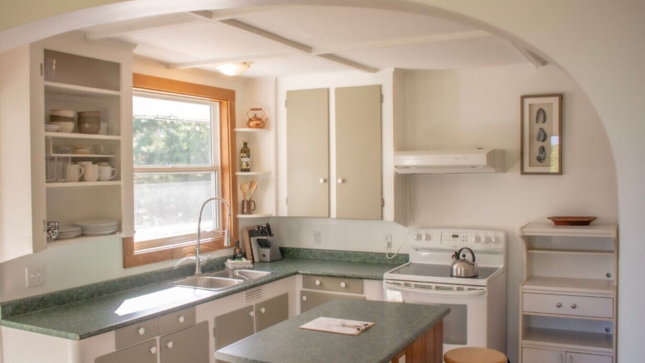 Photo of Kitchen in Ucluelet
