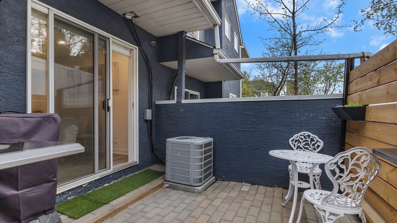 Photo of Outdoor in Crescent Heights