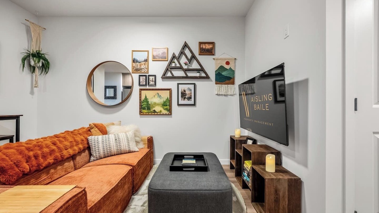 Photo of Livingroom in Southeast Calgary
