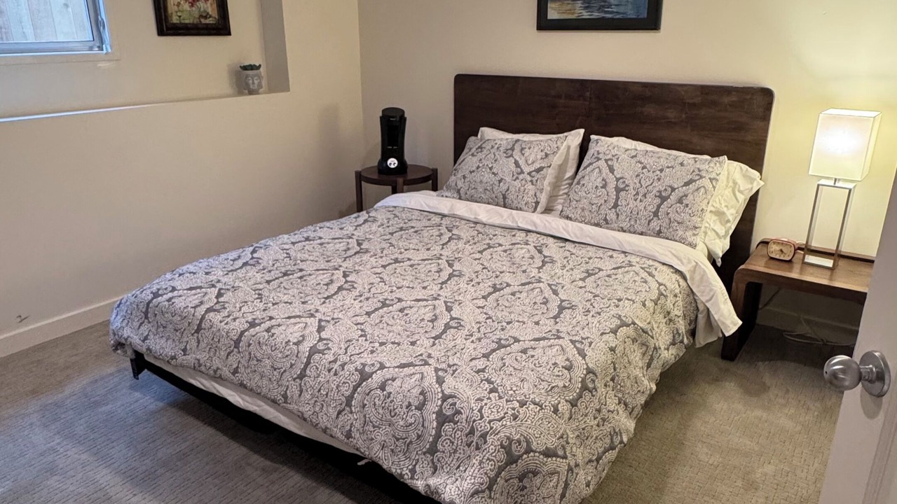Photo of Bedroom in Riley Park