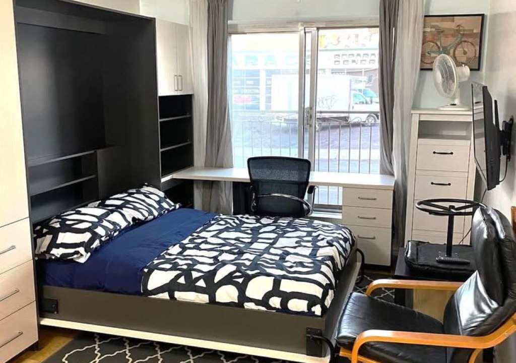 Photo of Bedroom in De Lorimier