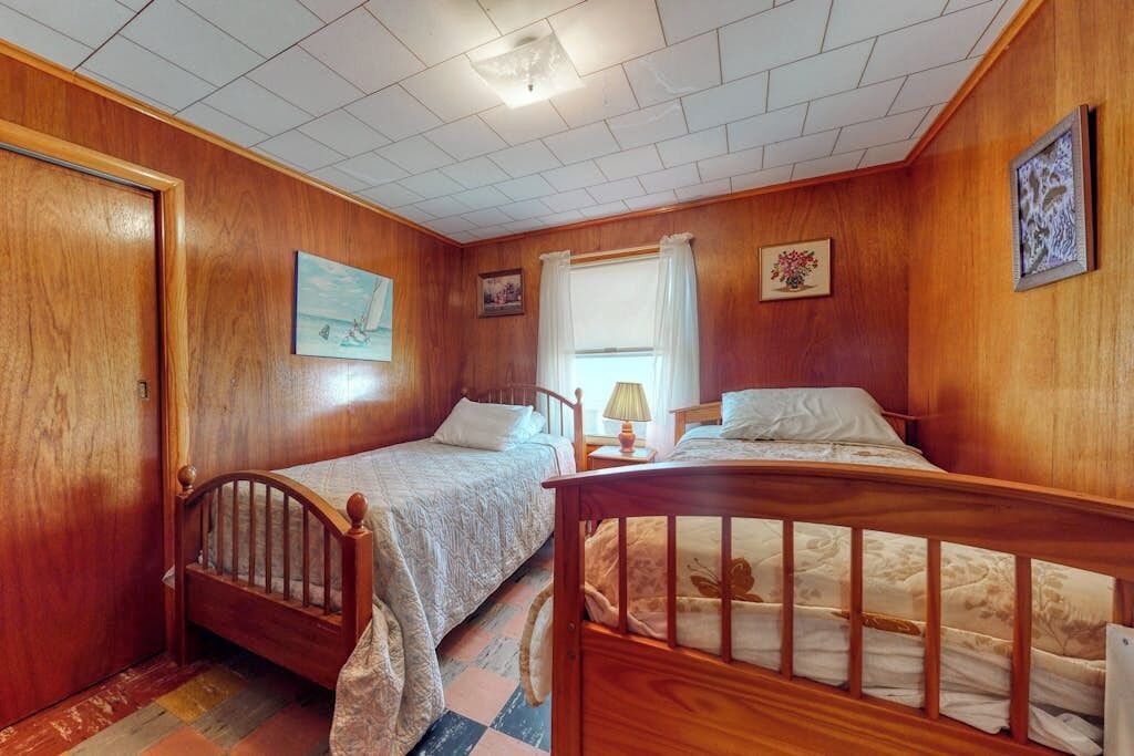 Photo of Bedroom in Seabrook
