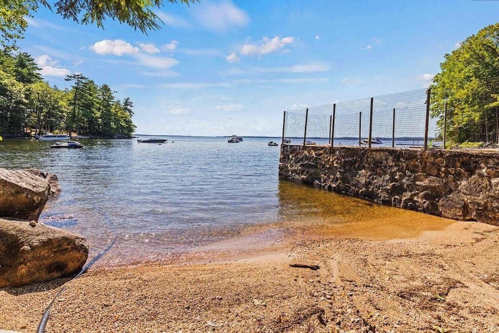 Photo of Others in Sebago