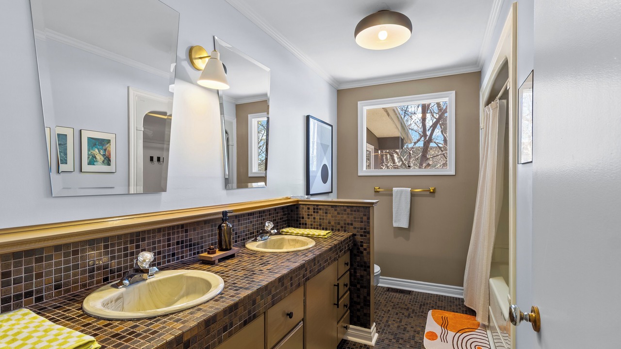 Photo of Bathroom in West End