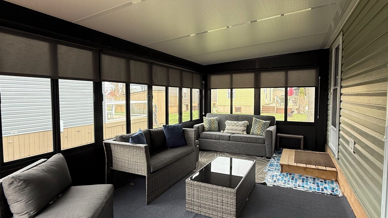 Photo of Livingroom in Queenston