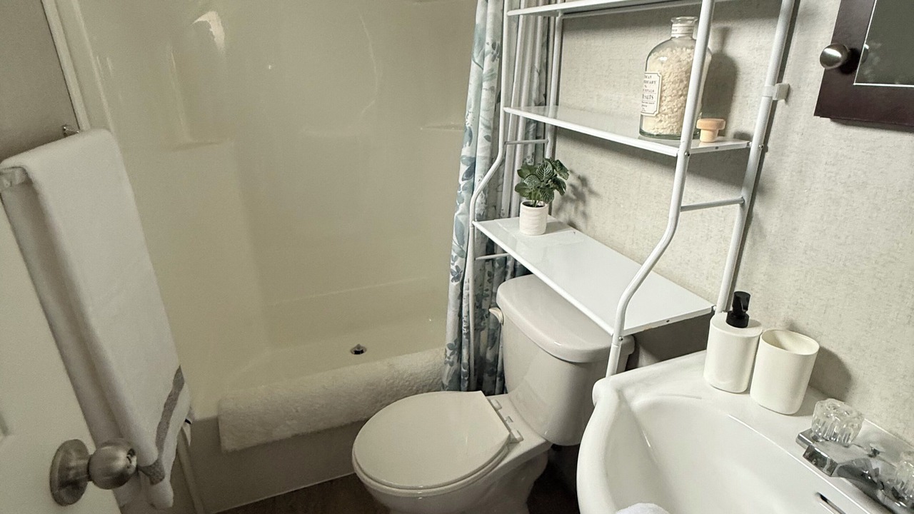 Photo of Bathroom in Queenston