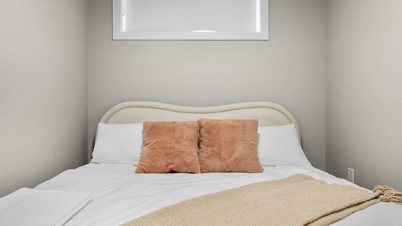 Photo of Bedroom in Banff Trail