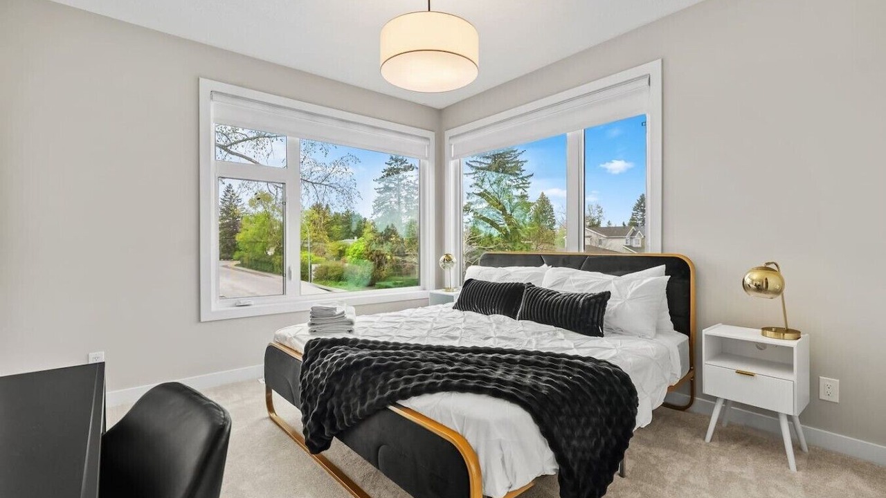 Photo of Bedroom in Banff Trail
