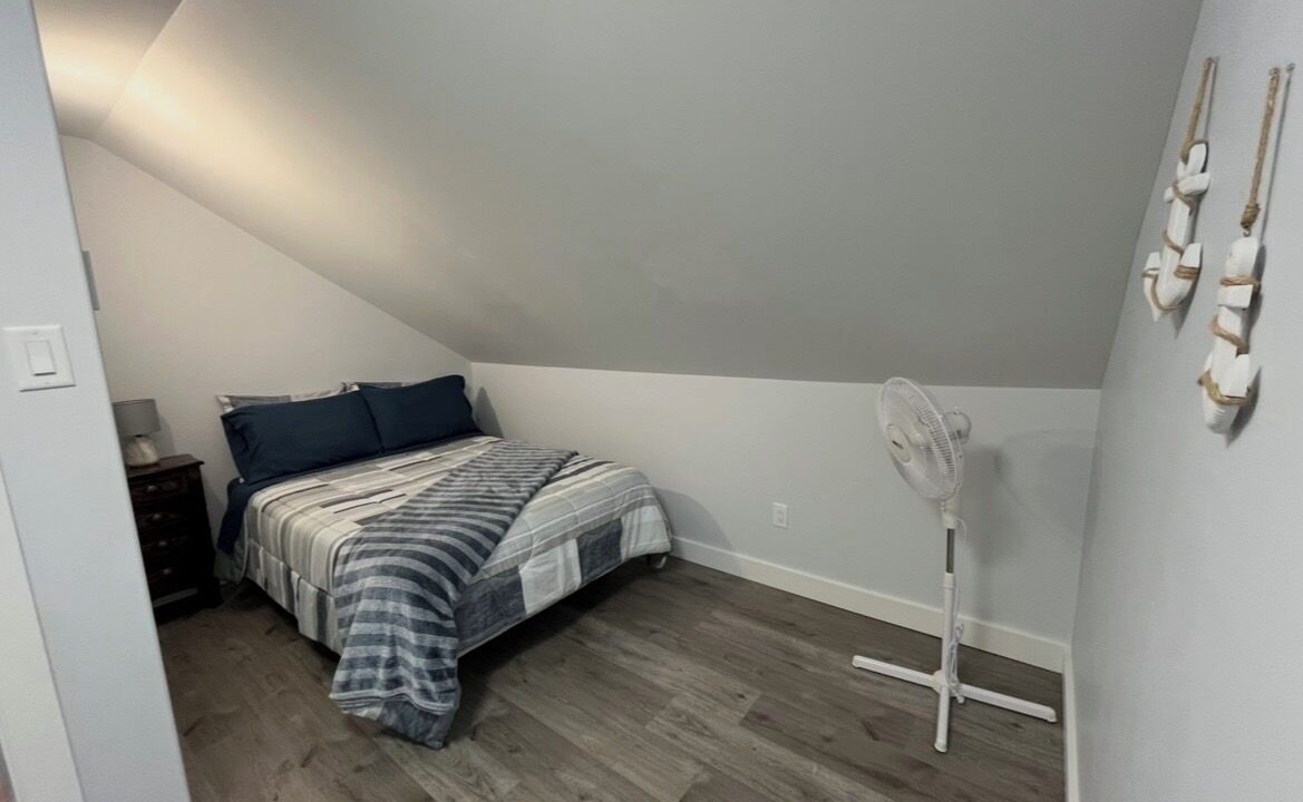 Photo of Bedroom in New Harbour