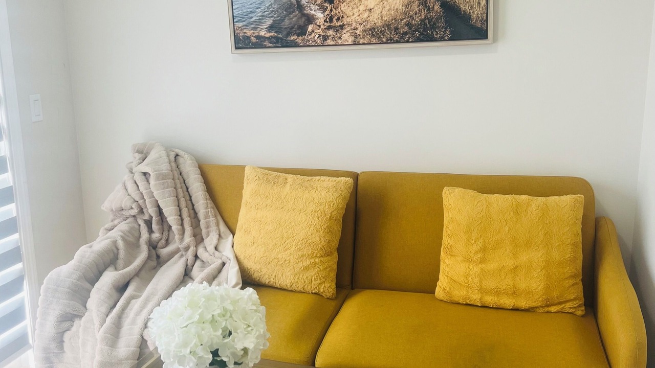 Photo of Livingroom in Calgary