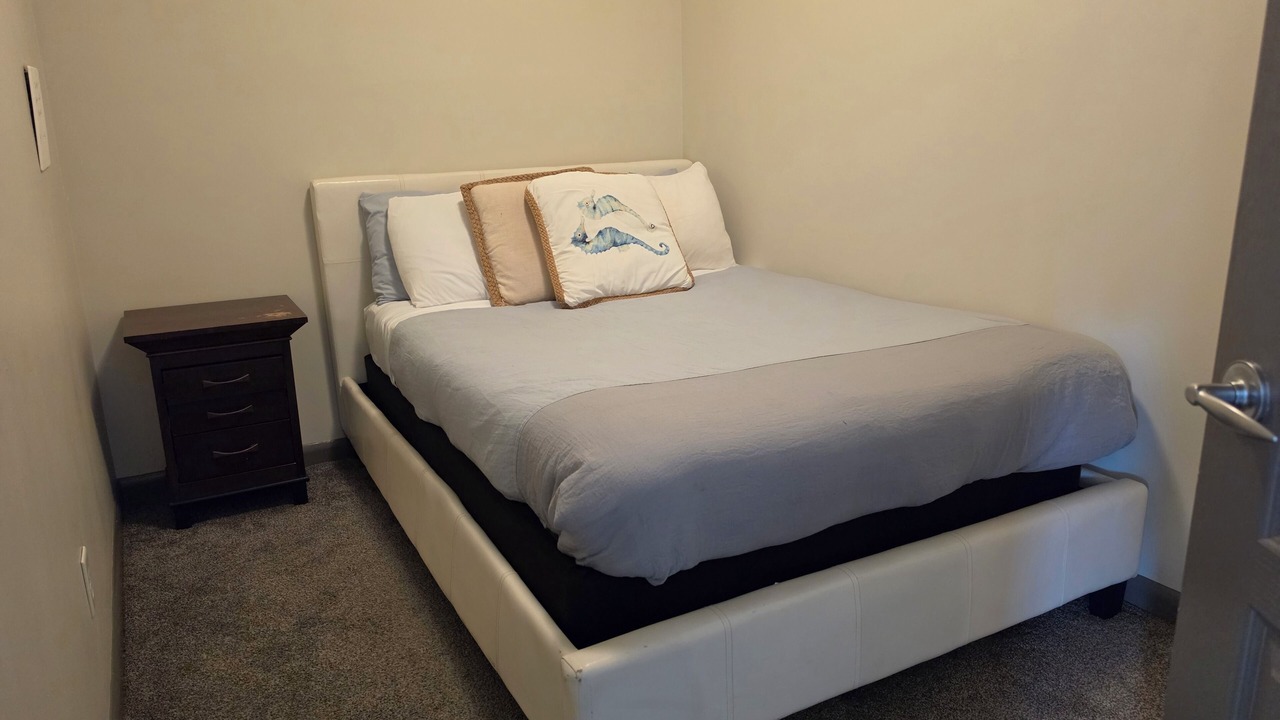 Photo of Bedroom in South Pandosy