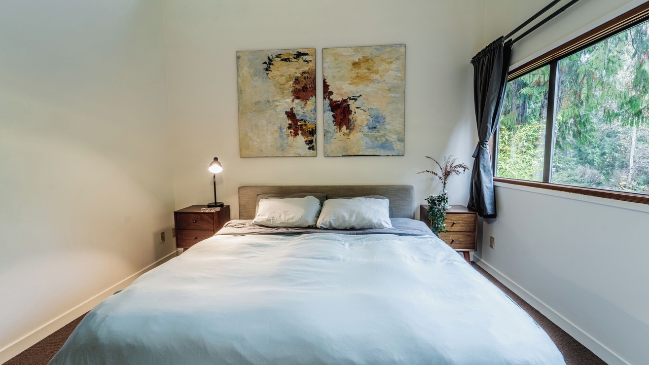 Photo of Bedroom in Wilson Creek