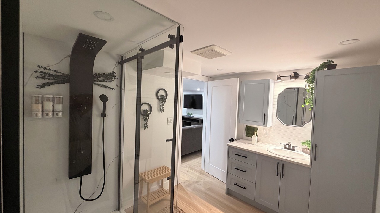 Photo of Bathroom in Cornwall