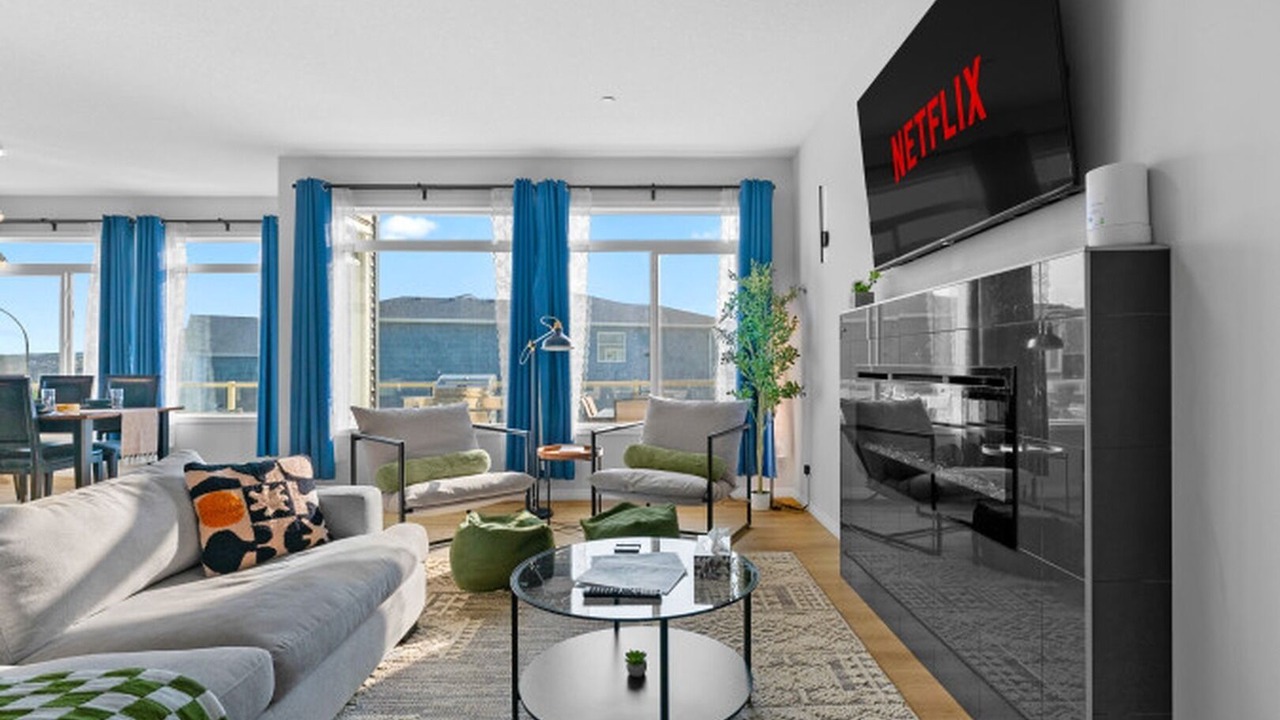 Photo of Livingroom in Calgary
