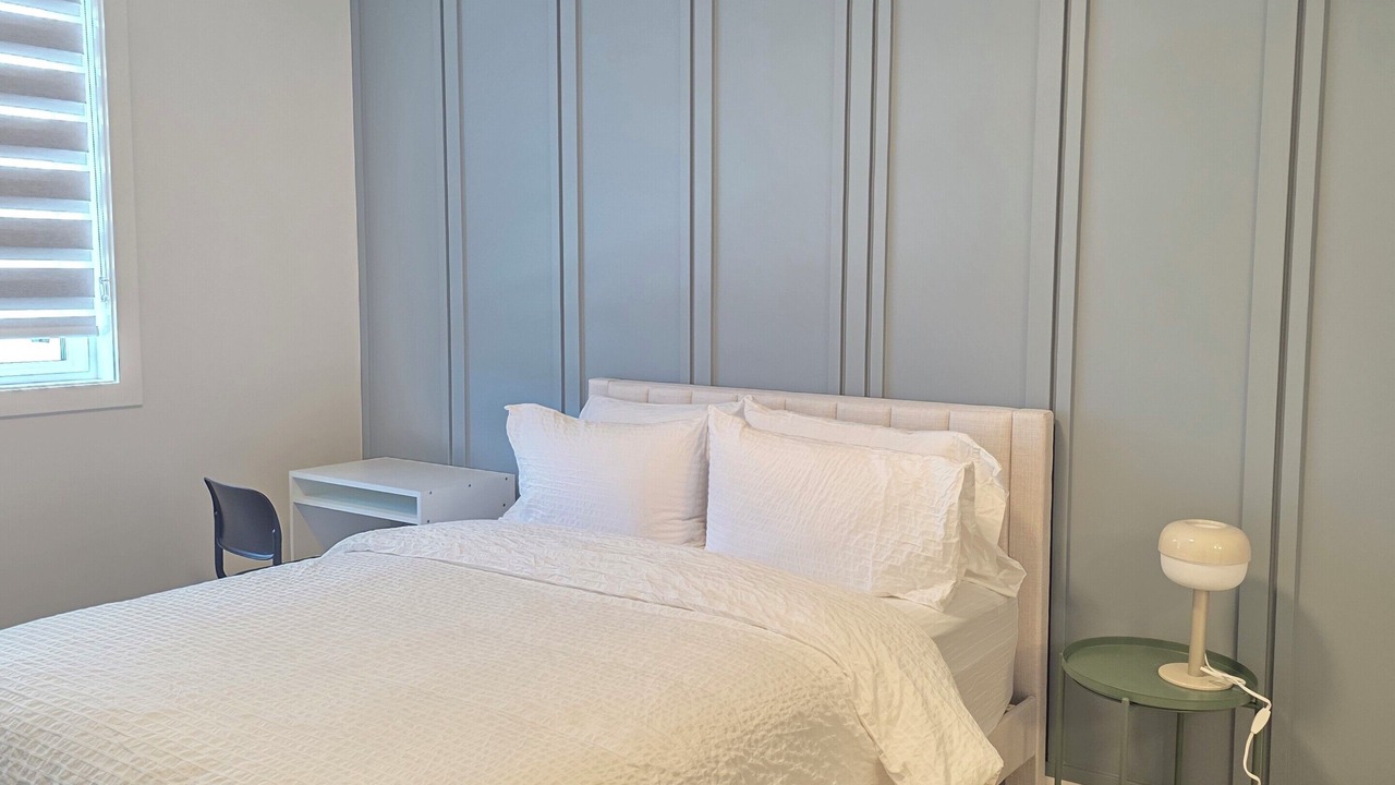 Photo of Bedroom in Division No. 11