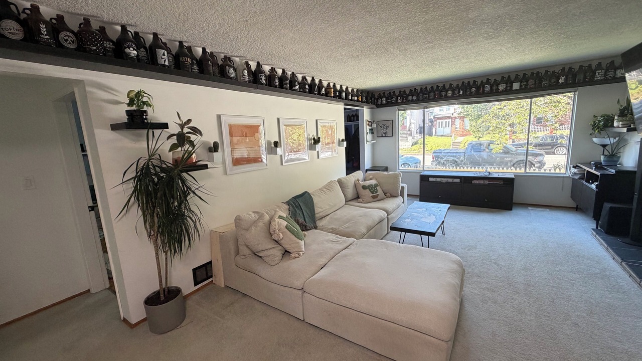 Photo of Livingroom in Sunset