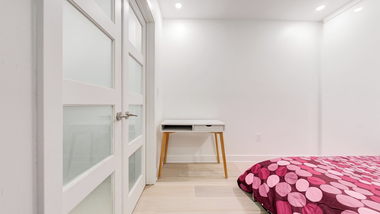 Photo of Bedroom in Latin Quarter