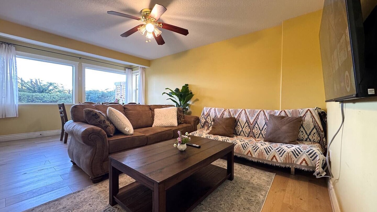 Photo of Livingroom in Regional District of Nanaimo
