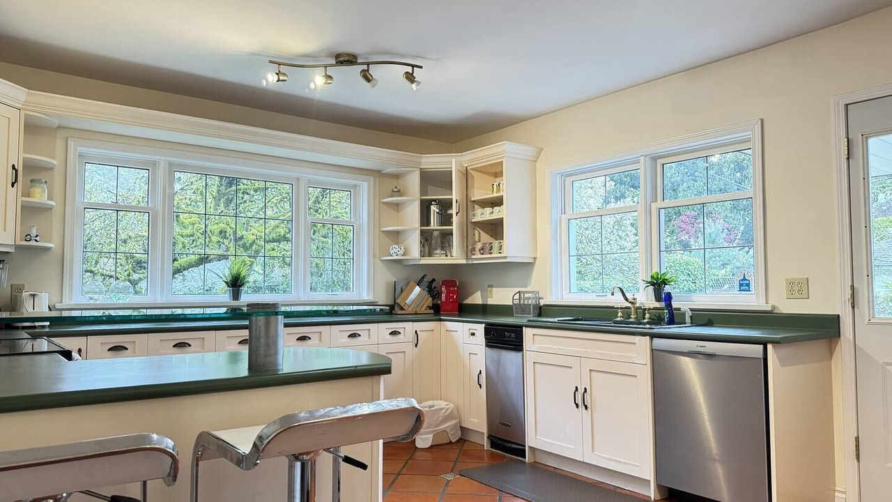 Photo of Kitchen in Shaughnessy