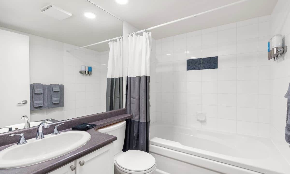 Photo of Bathroom in Village North