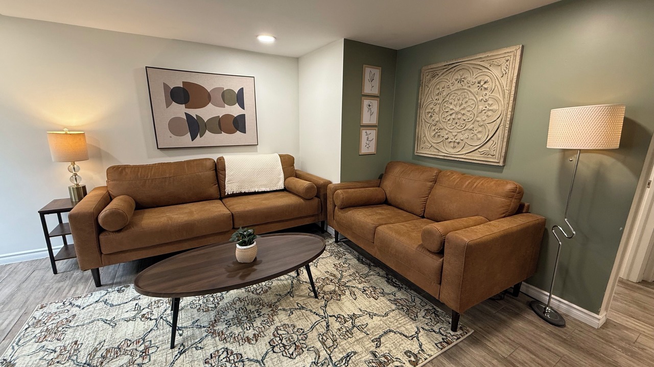 Photo of Livingroom in Brantford