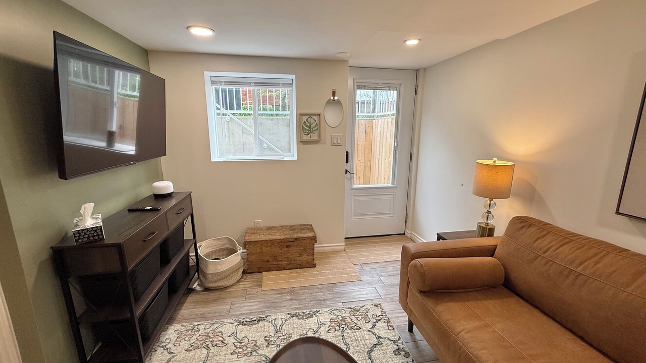 Photo of Livingroom in Brantford