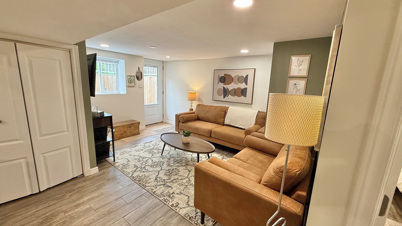 Photo of Livingroom in Brantford
