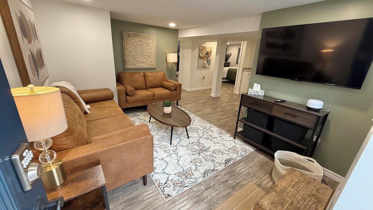 Photo of Livingroom in Brantford